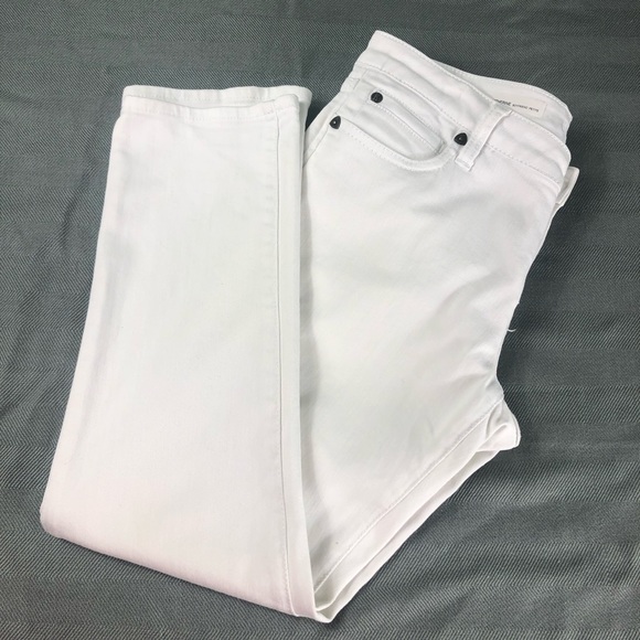 D1 - Kut From The Kloth Catherine Boyfriend Jeans in Optic White - 6P - Picture 4 of 6